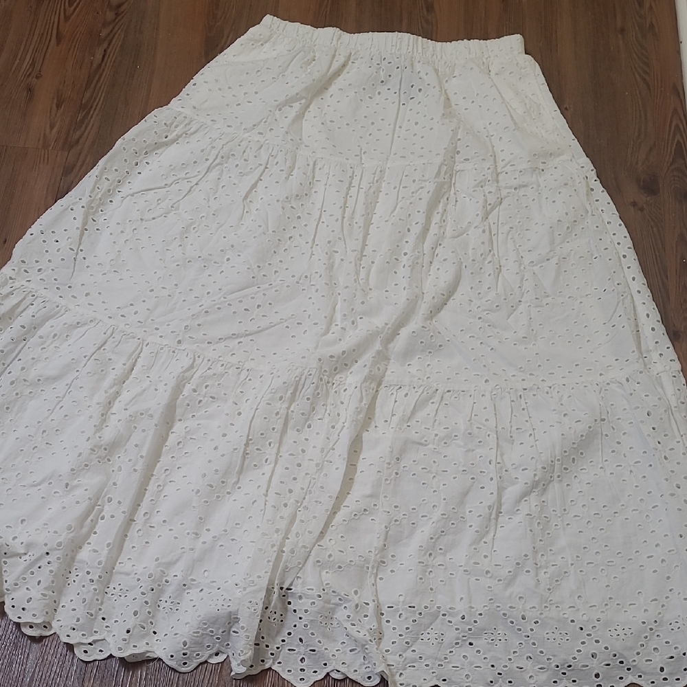 Crown & Ivy White Eyelet Maxi Skirt